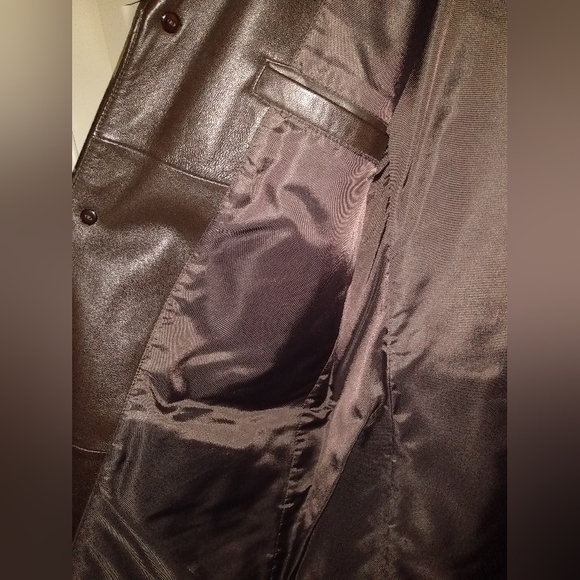 Jones New York City Men's Genuine Leather Jacket - Picture 9 of 12